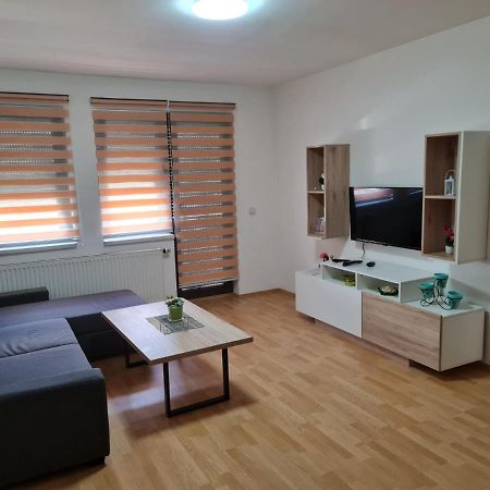 Apartmani Sk Brcko Luaran gambar